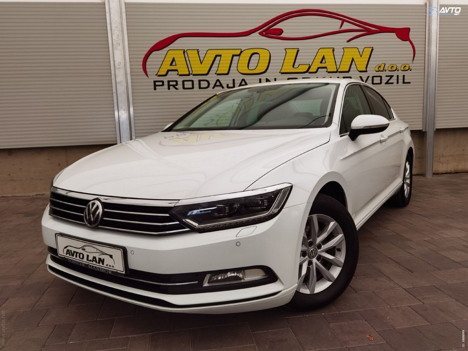 Volkswagen Passat  2.0 TDI BMT Highline VIRUAL Xenon-led ODLIČAN - cover