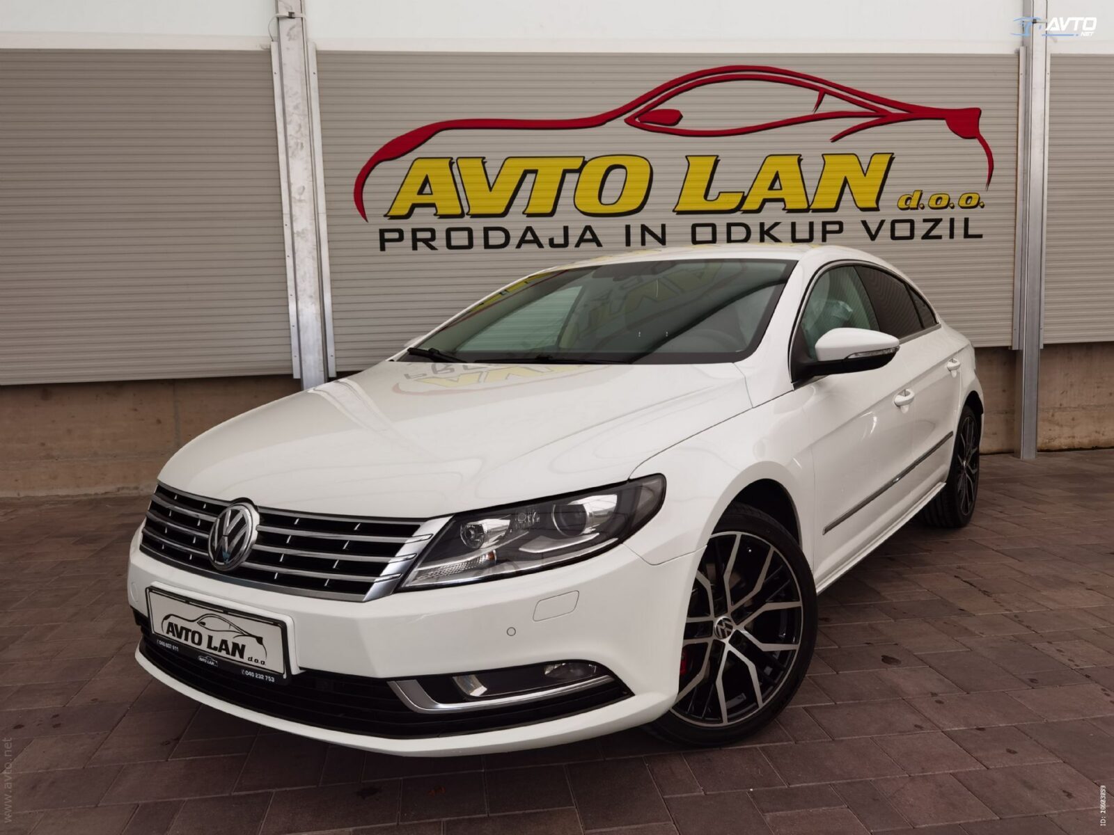 Volkswagen Passat CC  2.0 TDI Xenon webasto ATRAKTIVAN SLOVAC - cover