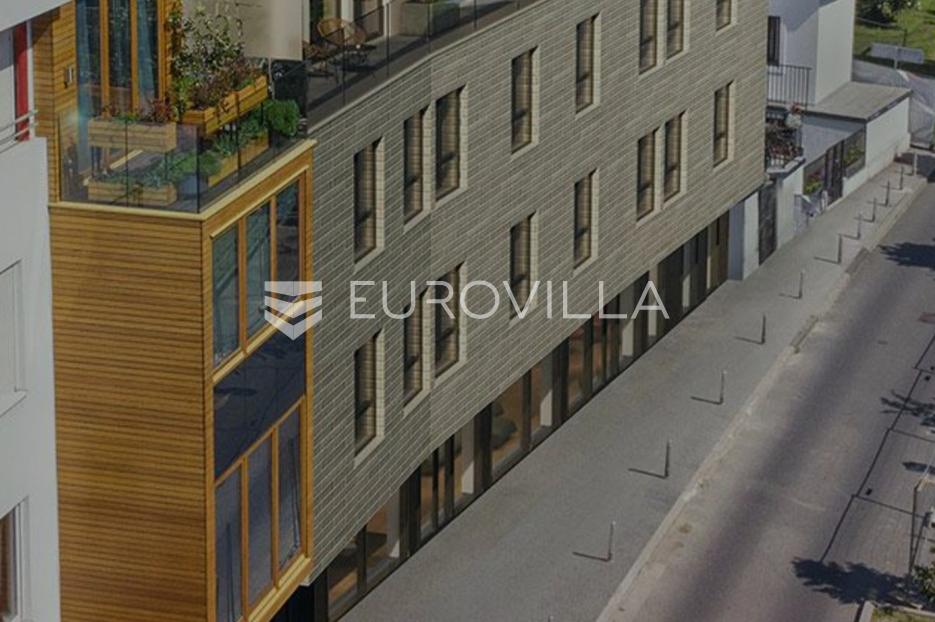 Zagreb, Kaptol, ulični poslovni prostor 110 m2 u prizemlju stambeno-poslovne zgrade - cover