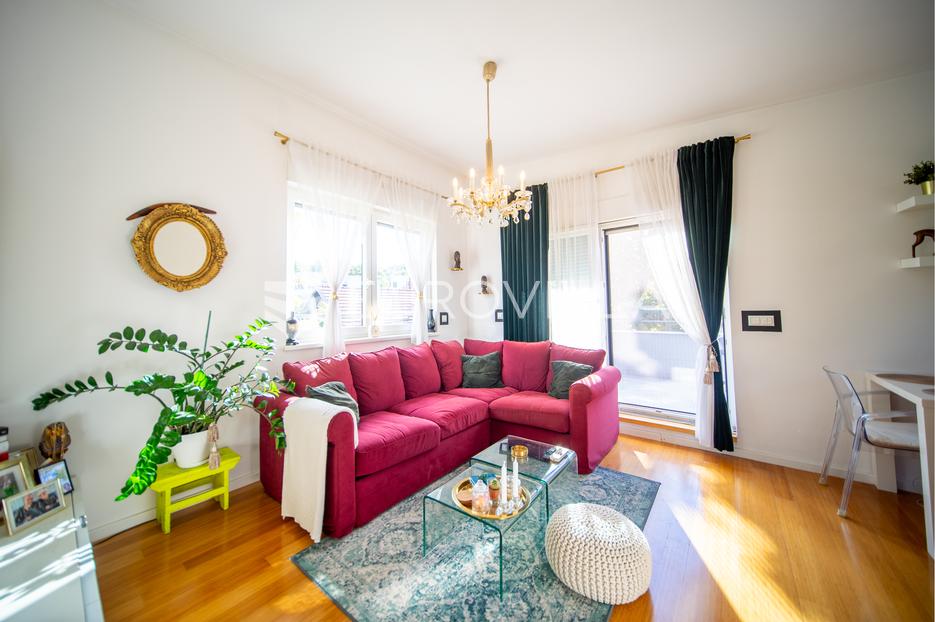 Zagreb, Prevoj, prekrasan dvosoban penthouse 46 m2  + PM - cover