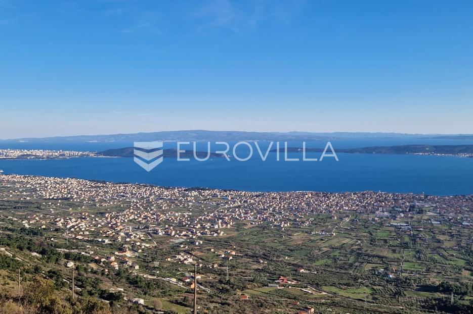 Kaštela, dvosoban stan 49 m2 i terasa s pogledom te 2 gražna mjesta i ostava - cover