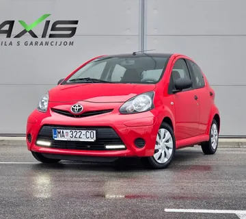 Toyota Aygo 1,0 VVT-i |5 vrata |Klima |HR auto |Reg do 06/2025 - cover