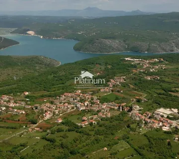 ISTRA RAKALJ GRAĐEVINSKO I POLJOPRIVREDNO 6750M2 - cover
