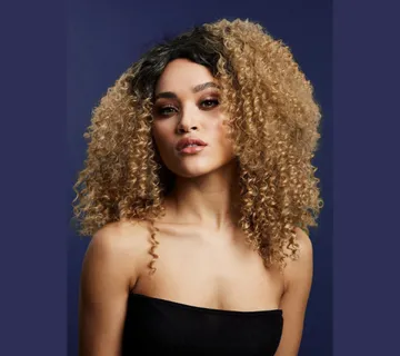 Deluxe perika Lizzo caramel - cover