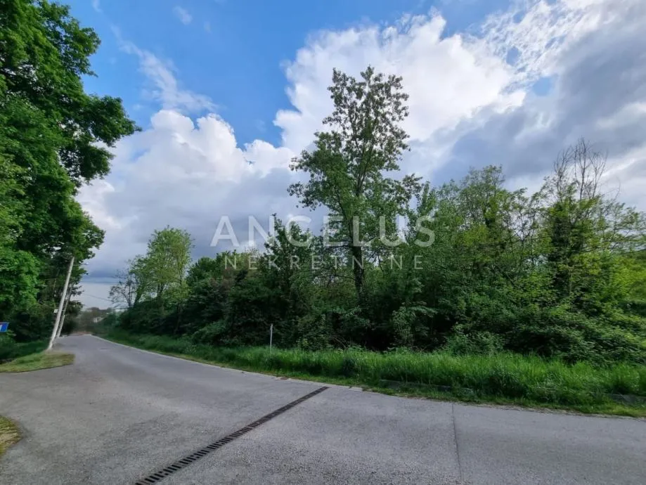 Zagreb, Črnomerec - građevinsko zemljište 2880m2 (Sveti Duh) - cover