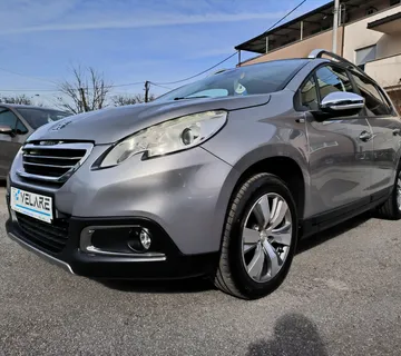 Peugeot 2008 1,6 e-HDi STYLE, V. SERVIS, SERVISNA, JAMSTVO, REG. 1 GOD - cover