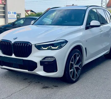 BMW X5 xDrive30d M-paket - cover