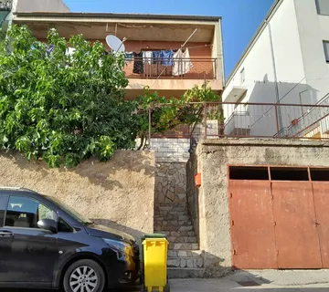Kuća u Šibeniku 217m2 - cover