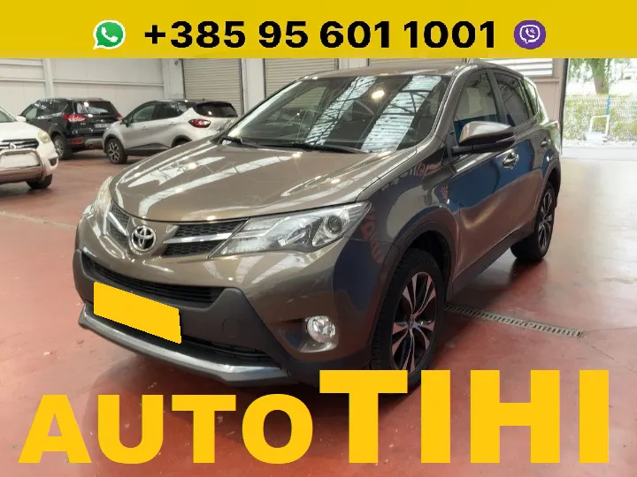Toyota RAV4 Life Edition 2.0D-4D 91kw 2015g KAMERA EL PRTLJAŽNIK⭐⭐⭐⭐⭐ - cover
