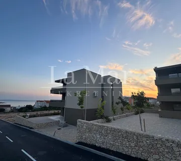 Novalja - Vrhunska novogradnja s pogledom na more - cover