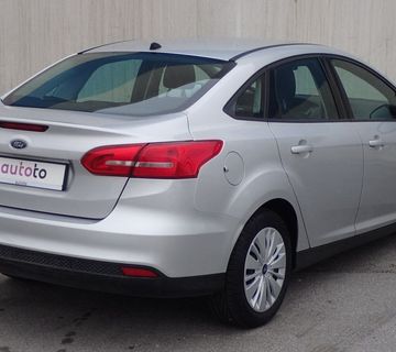 Ford Focus 1.5 TDCI, 8.900,00 € - cover