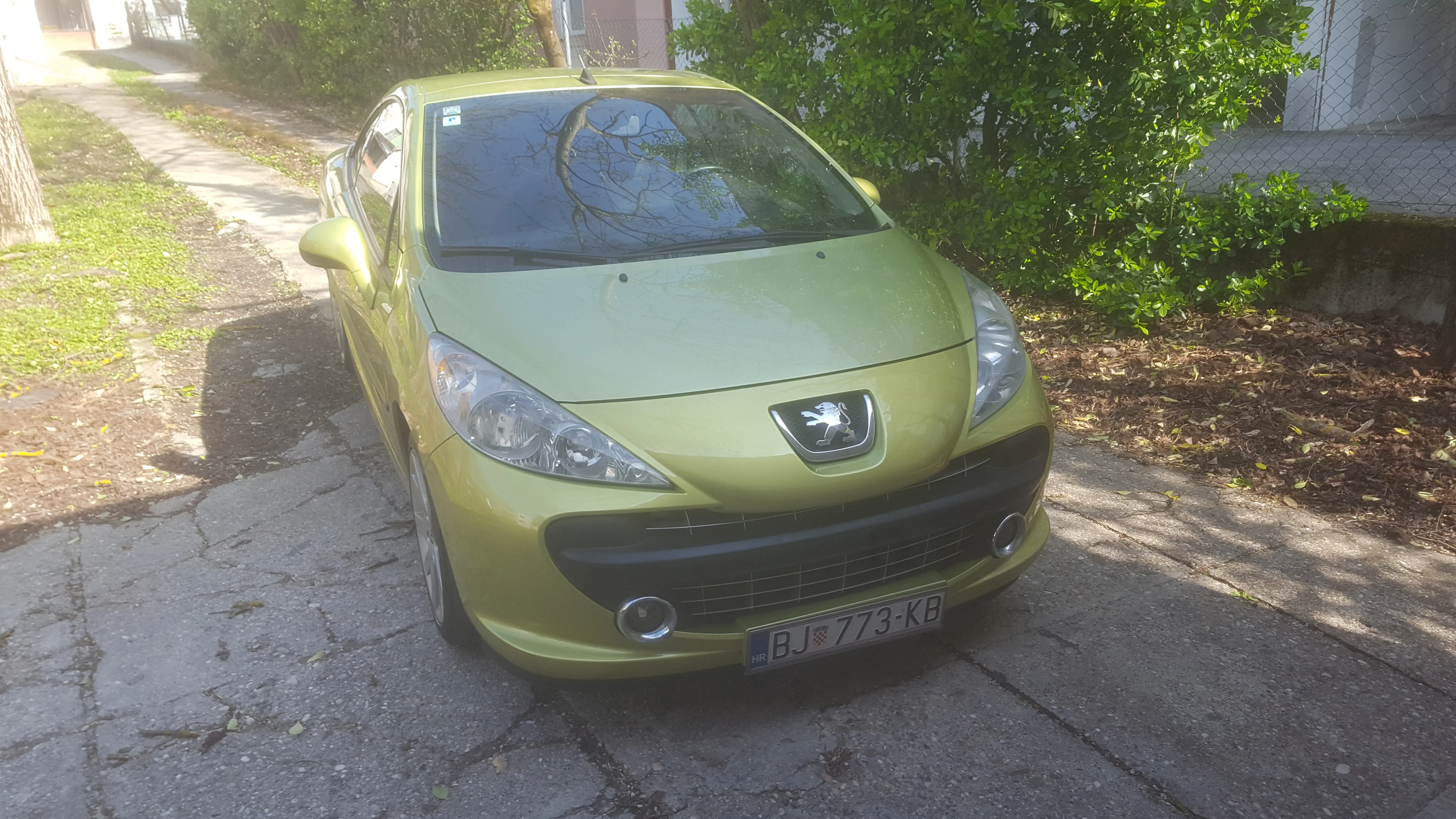 PEUGEOT 207 CC 1.4 HDI - cover