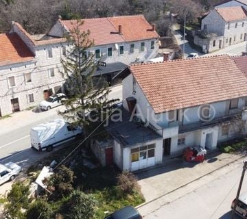 Imotski Lovreć kuća u centru 340 m2 - novo u ponudi (prodaja)  - cover