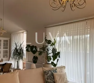 Samobor, centar, luksuzan penthouse 105,86m2 za najam - cover