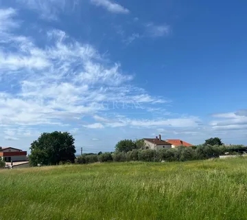 Građevinsko zemljište, Poreč okolica, 1450 m2, prilika - cover