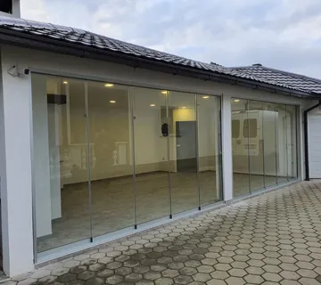 Klizne staklene stijene, harmo stijene, stakleni zidovi, panoramske st - cover