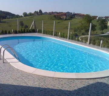 BAZEN ZA PLIVANJE - 9,16 x 4,60 x 1,50m - 35,72m3, 52 m2, set 2023. - cover