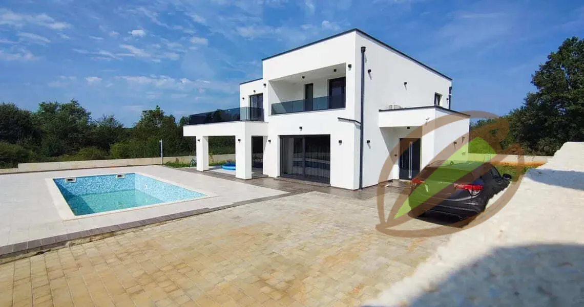 Istra, Labin lijepa vila s bazenom, novogradnja - cover