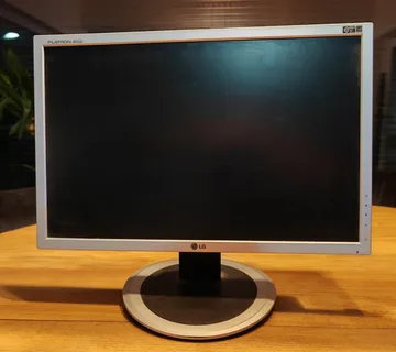 LG L204WT 20.1" monitor ekran - cover