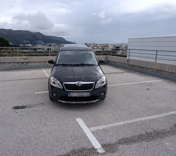 Škoda Roomster 1,2 TSI - cover