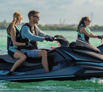 YAMAHA JET SKI VX CRUISER HO - cover