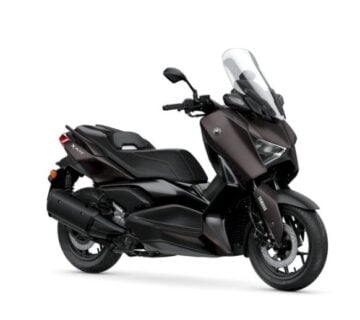 Yamaha XMAX 300 Tech MAX 292 cm3, 2024 god. - cover