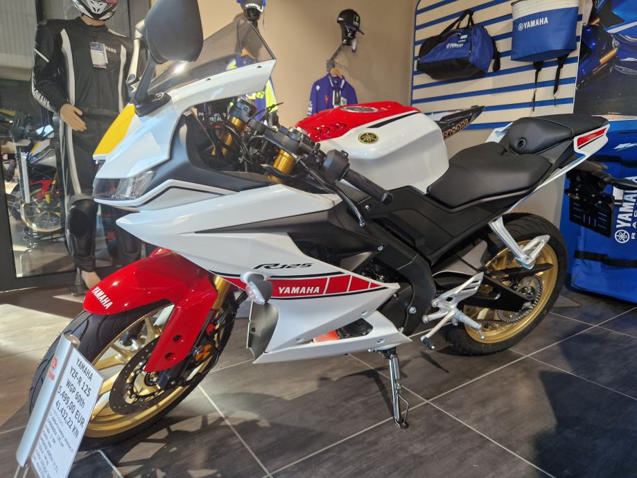 yamaha-yzf-r125-125-cm3-slika-201817417