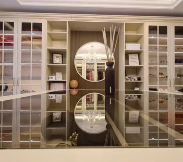 WALK in ormar luksuzan - cover