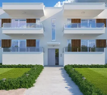 TAR-STANOVI NA PRODAJU U NOVOGRADNJI PRIZEMLJE SA VRTOM (prodaja) - cover