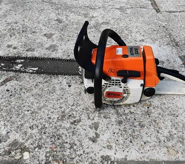 Motorna pila Stihl 026 - cover