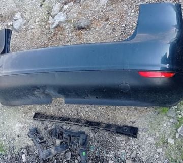 VW Golf 5 plus stražnji branik - cover