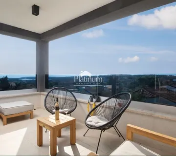 Istra, Ližnjan, luksnuzni, opremljeni stan u novoj zgradi - cover