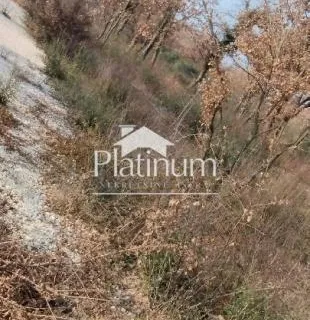 Istra,Peroj poljorpivredno zemljište veličine 575m2 - cover