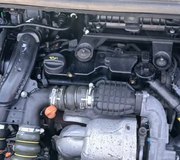 PEUGEOT 5008 MOTOR 14-17 1.6HDI 88KW - cover