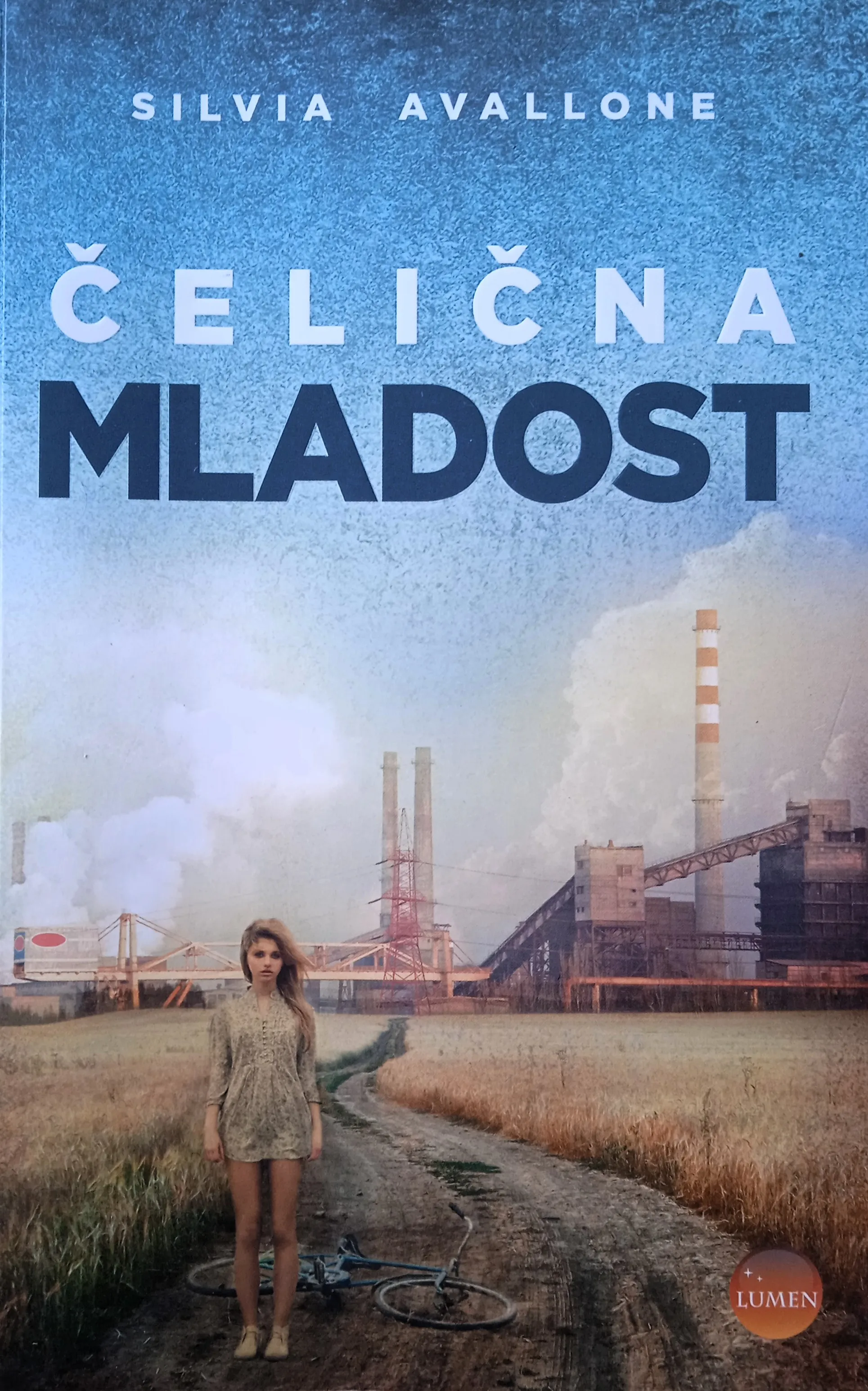 ČELIČNA MLADOST Silvia Avallone - cover