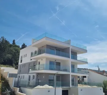 Komforan penthouse s otvorenim pogledom na more, Čiovo, Trogir! - cover