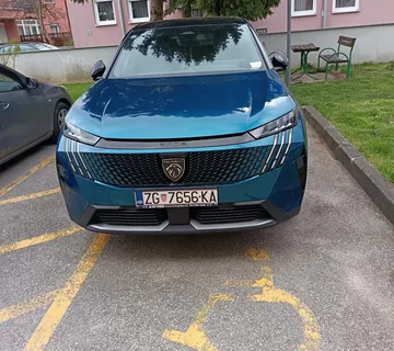 PEUGEOT 3008 GT HYBRID 145 e-DCS6 12374 KM PRVI vlasnik, 3,5 god GARAN - cover