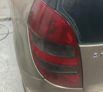 Mercedes A Klasa 2006 zadnja lijeva lampa - cover