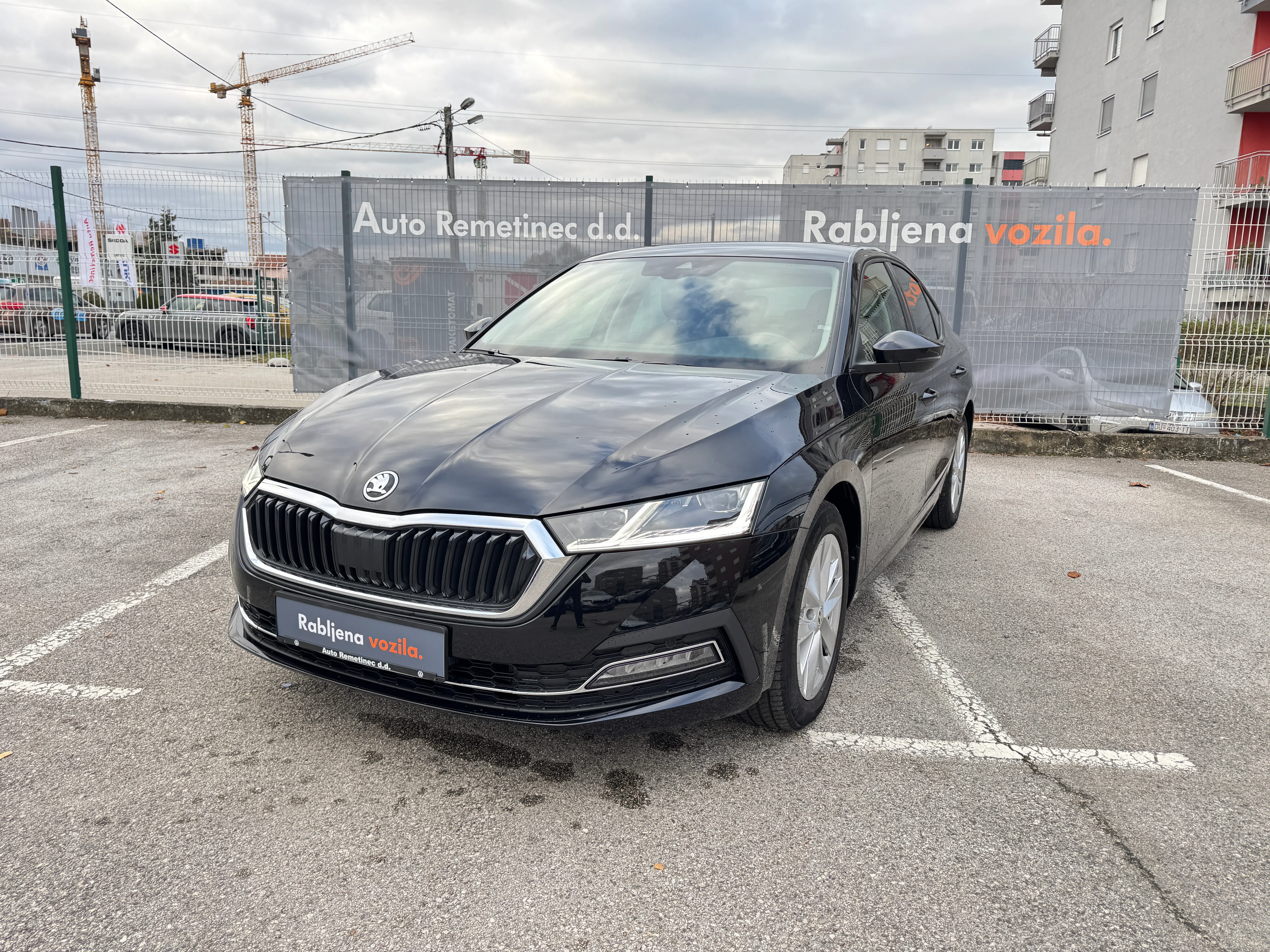 Škoda Octavia STYLE 2,0 TDI DSG - cover