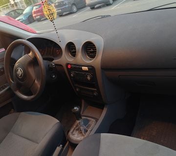 Seat ibiza 1.9 tdi - cover