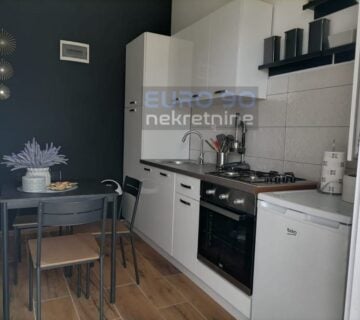 ZADAR / BILI BRIG-PREKRASAN NAMJEŠTEN STAN 32 M2 ,PRIZEMLJE ! (prodaja) - cover