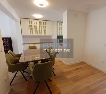 Zadar / Bili Brig- Renoviran I Namješten Dvosoban Stan, 75 M2 !!!