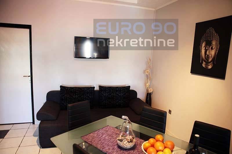 zadar-diklo-velika-kuca-tri-stana-vrhunskoj-lokaciji-slika-174028539