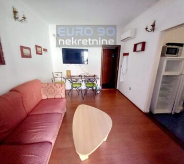 ZADAR/POLUOTOK- RENOVIRANI HOSTEL U SAMOM CENTRU GRADA !!! (prodaja) - cover