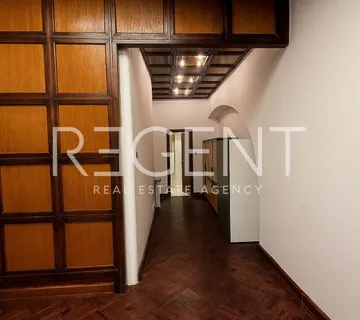 Zagreb, Ilica - Trosoban stan/poslovni prostor u centru grada za najam - cover