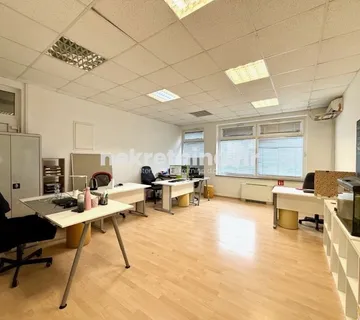 ZAKUP – Poslovni prostor (uredi / različite djelatnosti) 300 m² - Gornja Dubrava