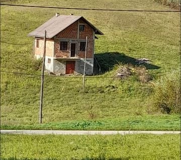Kuća i zemljište u Cetingradu 45527 m2 - cover