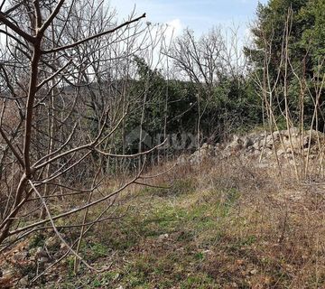 POBRI - MATULJI – građevinsko zemljište površine 1600 m2 za obiteljsku kuću / stambenu zgradu - stanove - cover