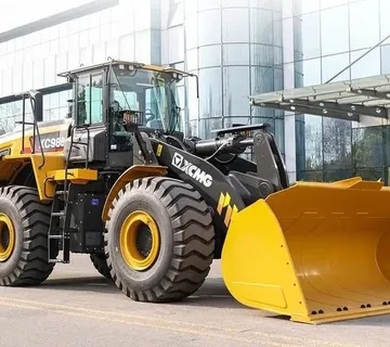 NOVI ZGLOBNI UTOVARIVAČ NA KOTAČIMA XCMG SA KAŠIKOM 5,5 m3 - Bestovje, Sveta Nedelja