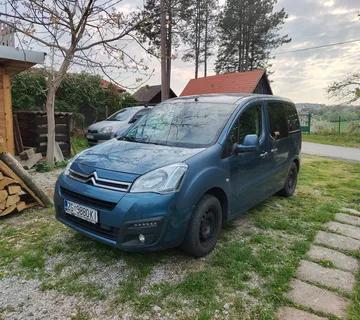 Citroen Berlingo multispace 2017 1.2 benzin 81kW - Gornji Dragonožec, Zagreb